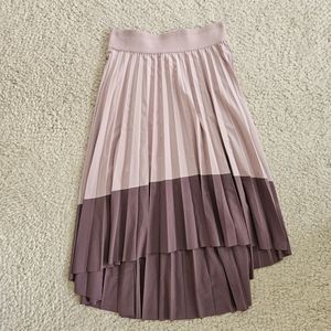 Athleta swing forward pleated skirt light pink mauve size small